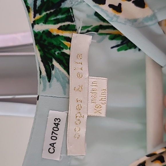 Cami soo cute pinaple - Picture 4 of 4